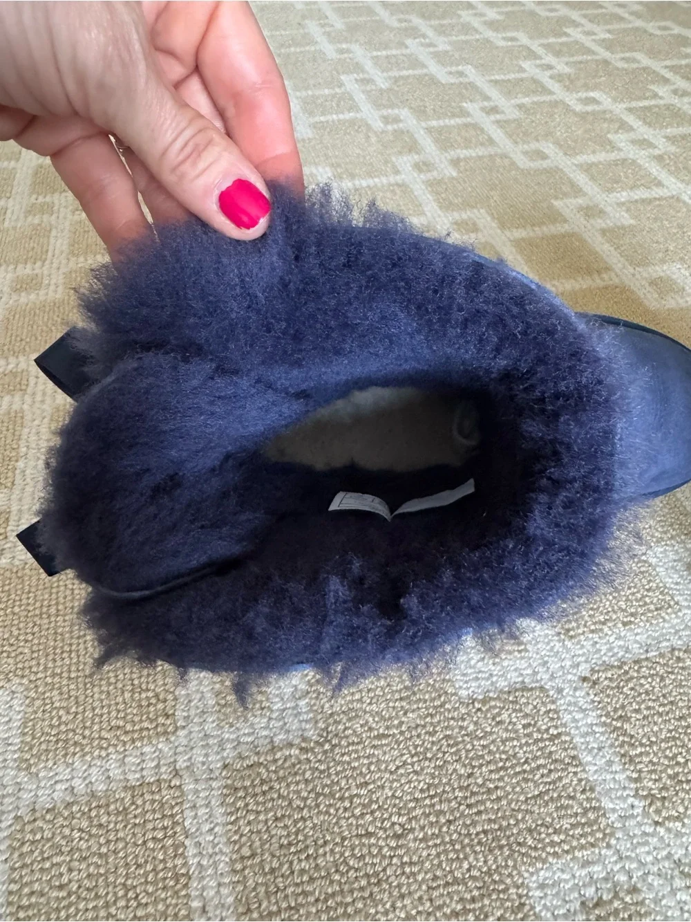 UGG Bailey Bow II Sheepskin Boots Navy Blue Girls Size 4